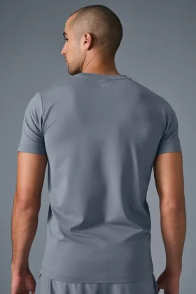 Conquer Reform T-shirt met ronde hals en korte mouwen – Steel Grey