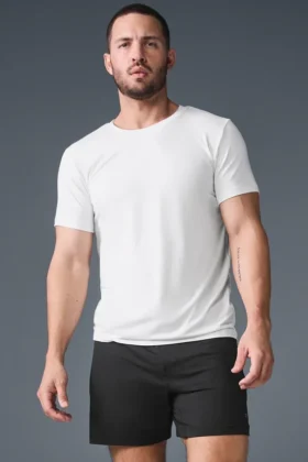 Conquer Reform T-shirt met ronde hals en korte mouwen - White