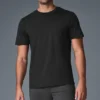 Conquer Reform T-shirt met ronde hals en korte mouwen - Zwart