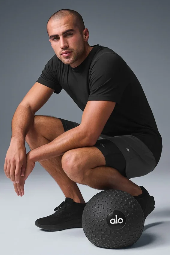 Conquer Reform T-shirt met ronde hals en korte mouwen - Zwart