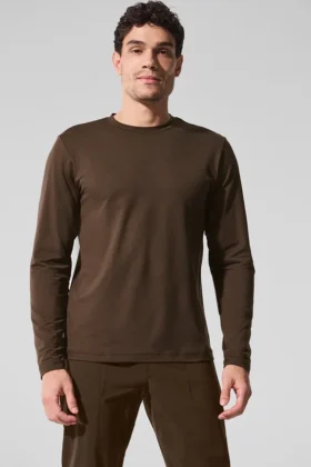Conquer Reform T-shirt met ronde hals en lange mouwen - Espresso
