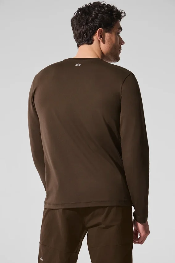 Conquer Reform T-shirt met ronde hals en lange mouwen - Espresso