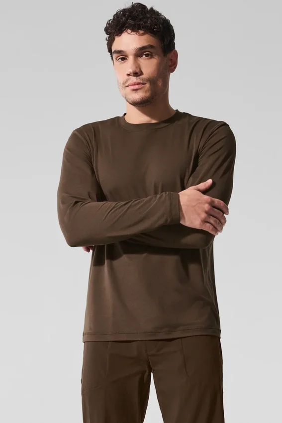 Conquer Reform T-shirt met ronde hals en lange mouwen - Espresso