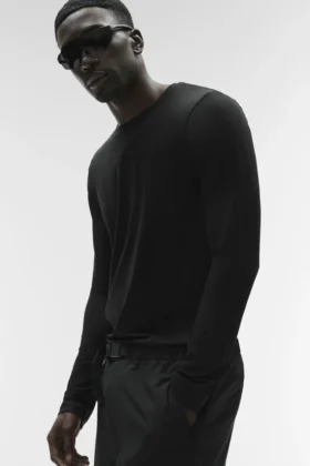 Conquer Reform T-shirt met ronde hals en lange mouwen - Zwart