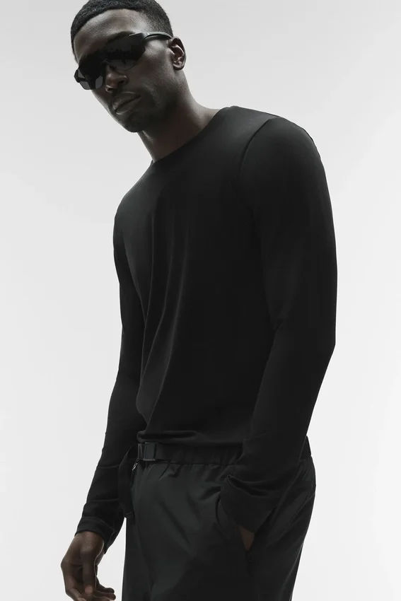 Conquer Reform T-shirt met ronde hals en lange mouwen - Zwart