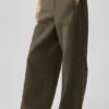 Cosmopolitan-broek met drukknopen en middelhoge taille – Olive Tree