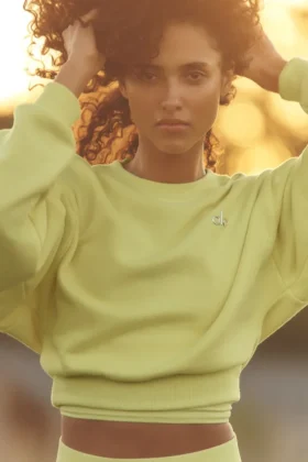 Cropped Accolade T-shirt met ronde hals - Sunshine