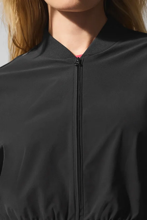 Cropped Breezy Cover-up met volledige rits - Zwart