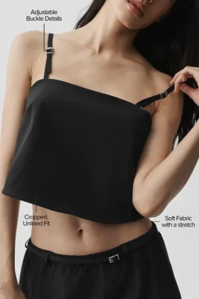 Cropped Connection Top – Zwart