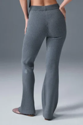 Denim gebreide High-Waist broek met uitlopende pijpen – staalgrijs/antraciet