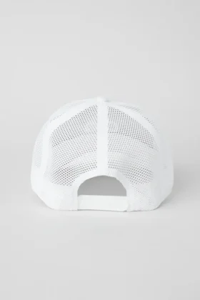 District Trucker-hoed – Wit/Wit
