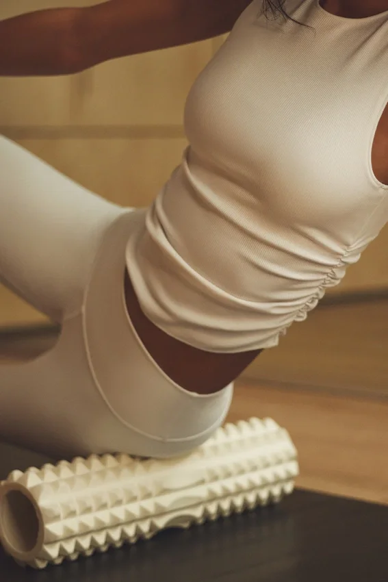 Geribbelde En Pointe-tanktop - ivoor