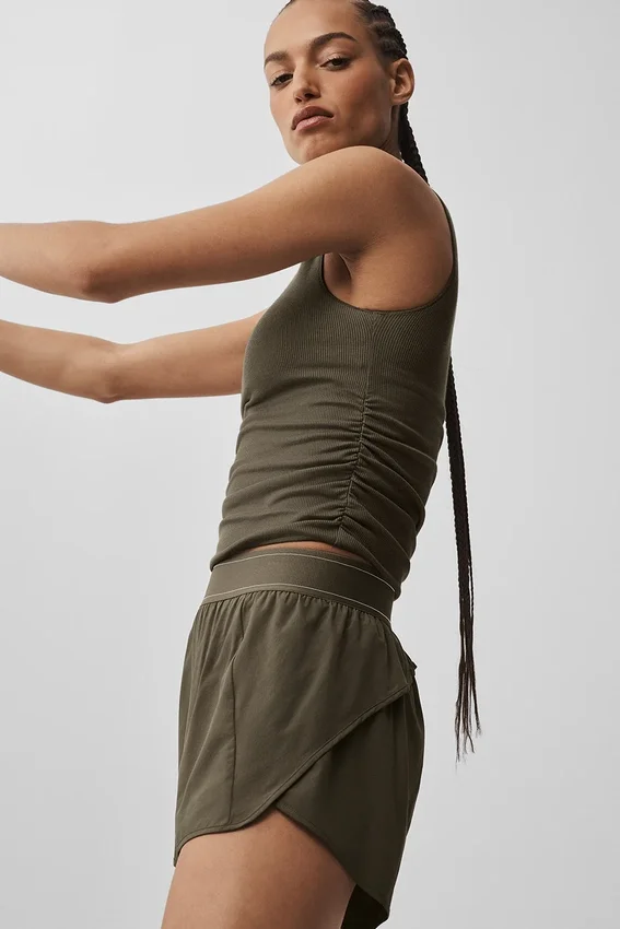Geribbelde En Pointe-top - Olive Tree