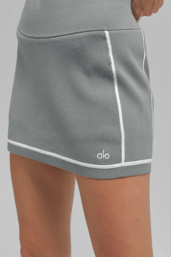 Geribde Highline-minirok van tricot – Lunar Grey/White