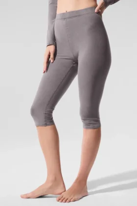 Gewassen Alosoft High-Waist iconische capri met hoge taille uit de jaren 90 – Cool Grey Wash