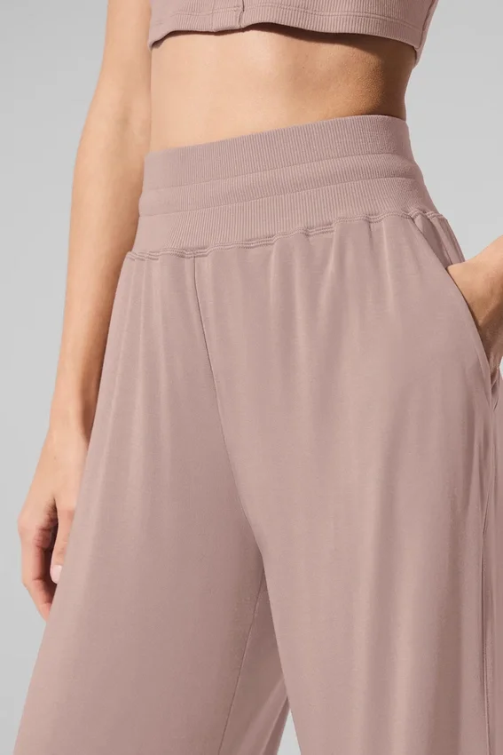 Halfdoorzichtige, delicate lounge-broek met wijde pijpen - Taupe