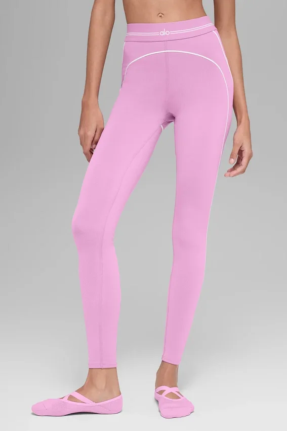 High-Waist 7/8 Heart Throb Legging – Candy Heart Pink/Wit