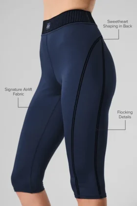 High-Waist Airlift Capri-legging – Marineblauw