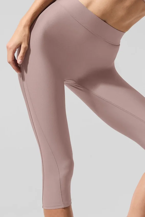 High-Waist Airlift Capri met perfecte pasvorm - Taupe
