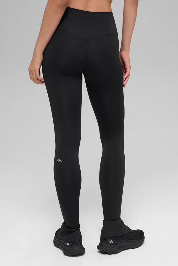 High-Waist Airlift Elongated Legging – Zwart