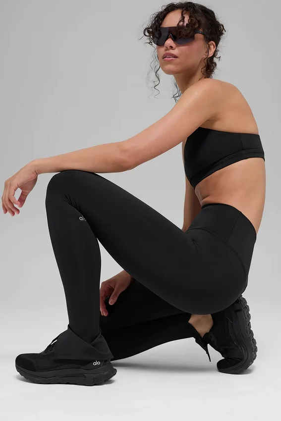 High-Waist Airlift Elongated Legging – Zwart
