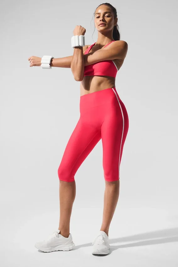 High-Waist Airlift Supergladde capri met contrast — Candy Red/White