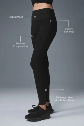 High-Waist Alosoft Lounge Legging – Zwart