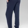 High-Waist Jogger van wol en kasjmier uit de New Class-collectie – Marineblauw