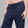 High-Waist Jogger van wol en kasjmier uit de New Class-collectie – Marineblauw