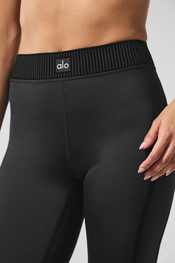 High-Waist Line-up Capri - Zwart