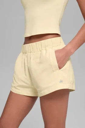 High-Waist Socialite-korte broek – Candlelight Yellow