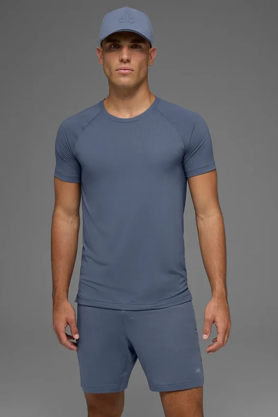 Idol T-shirt met ronde hals en korte mouwen - Bluestone