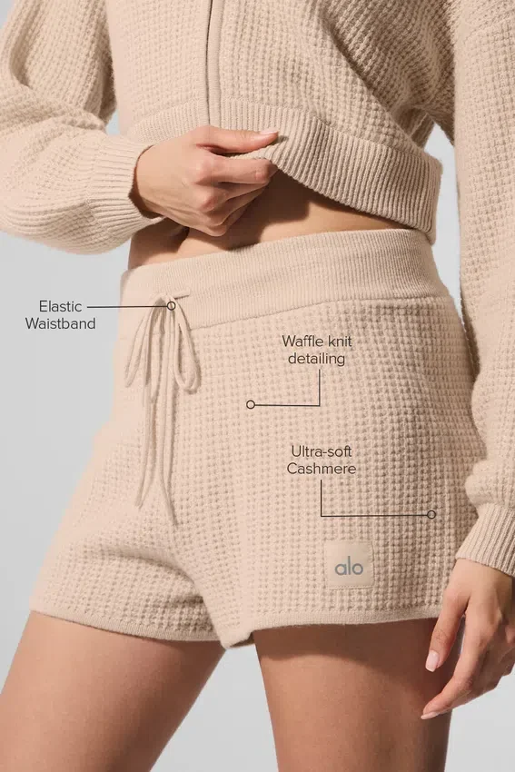 Kashmir High-Waist-korte broek met zachte wafelstof - Macadamia Blush