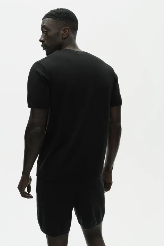 Katoen-kasjmier Ever Soft T-shirt met korte mouwen en ronde hals - Zwart