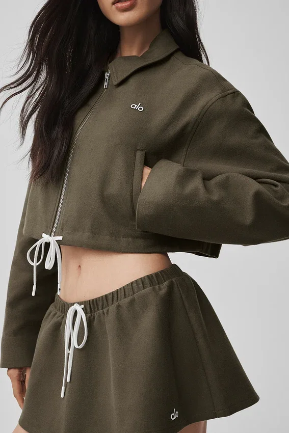 Kort 'Fan Favorite'-jas met doorlopende rits - Olive Tree