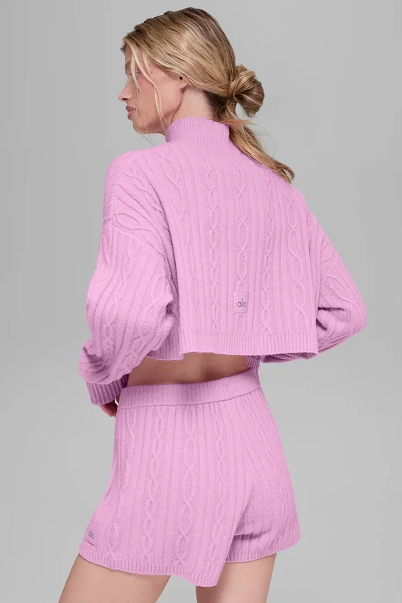 Kort Winter Bliss-trui met col en lange mouwen in kabelpatroon - Candy Heart P