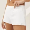 Korte broeken met lage taille van linnenmix in Riviera-stijl - Wit