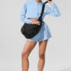 Korte, luchtige cover-up met volledige ritssluiting - Seashell Blue