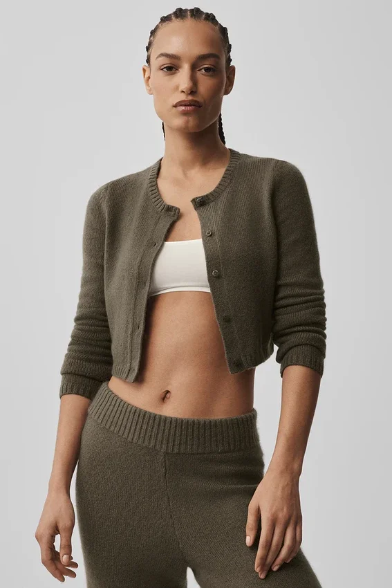 Korte New Class-vest van wol en kasjmier - Olive Tree