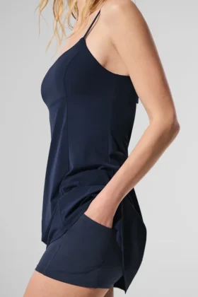 Luchtige tennisjurk – marineblauw