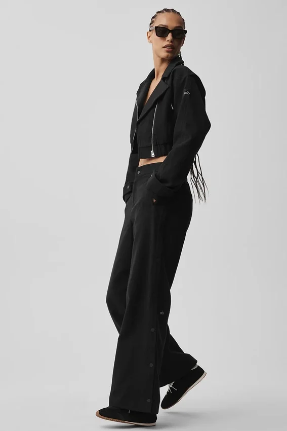 Mid-Rise Cosmopolitan Snap-broek - Zwart