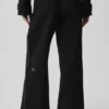 Mid-Rise Cosmopolitan Snap-broek - Zwart