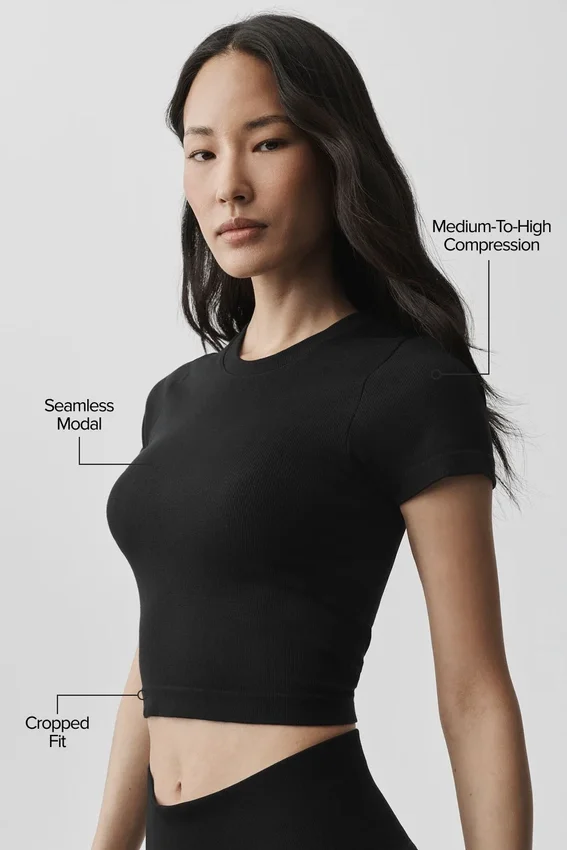 Naadloos geribbeld modal T-shirt met korte mouwen – Zwart