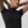 Naadloos Pointelle-shirt met hoge kraag en korte mouwen - Zwart
