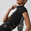 Naadloos Pointelle-shirt met hoge kraag en korte mouwen - Zwart