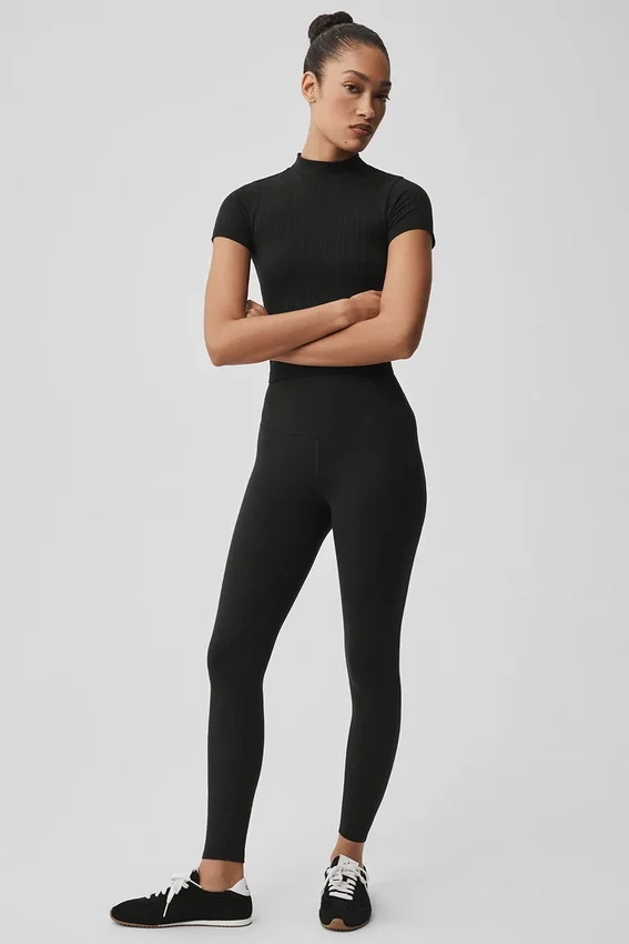 Naadloos Pointelle-shirt met hoge kraag en korte mouwen - Zwart