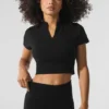 Naadloos, warm en zacht cropped shirt met korte mouwen voor de winter – Zwart