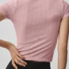 Naadloze Pointelle-top met hoge kraag en korte mouwen – Vintage Pink