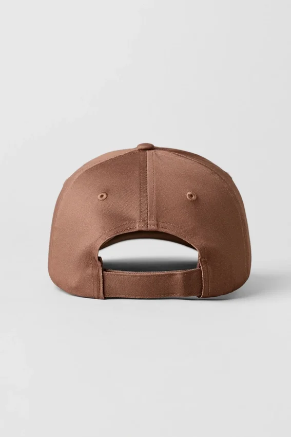 Off-Duty-pet - Sun Kissed Brown