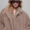 Oversized Sherpa-trenchcoat - Chai Latte